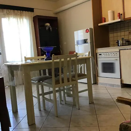 Angeliki Place شقة